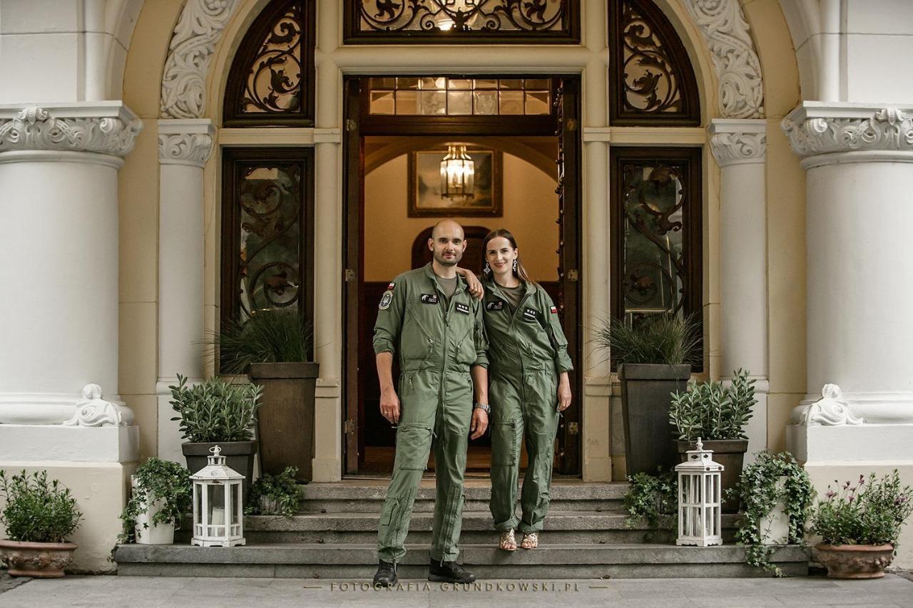 Hotel Bursztynowy Palac Кошалин Экстерьер фото